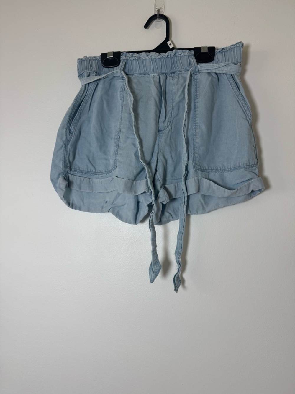 Aerie Light Wash Denim Shorts Womens Small Paperbag Waist Tie Front Casual